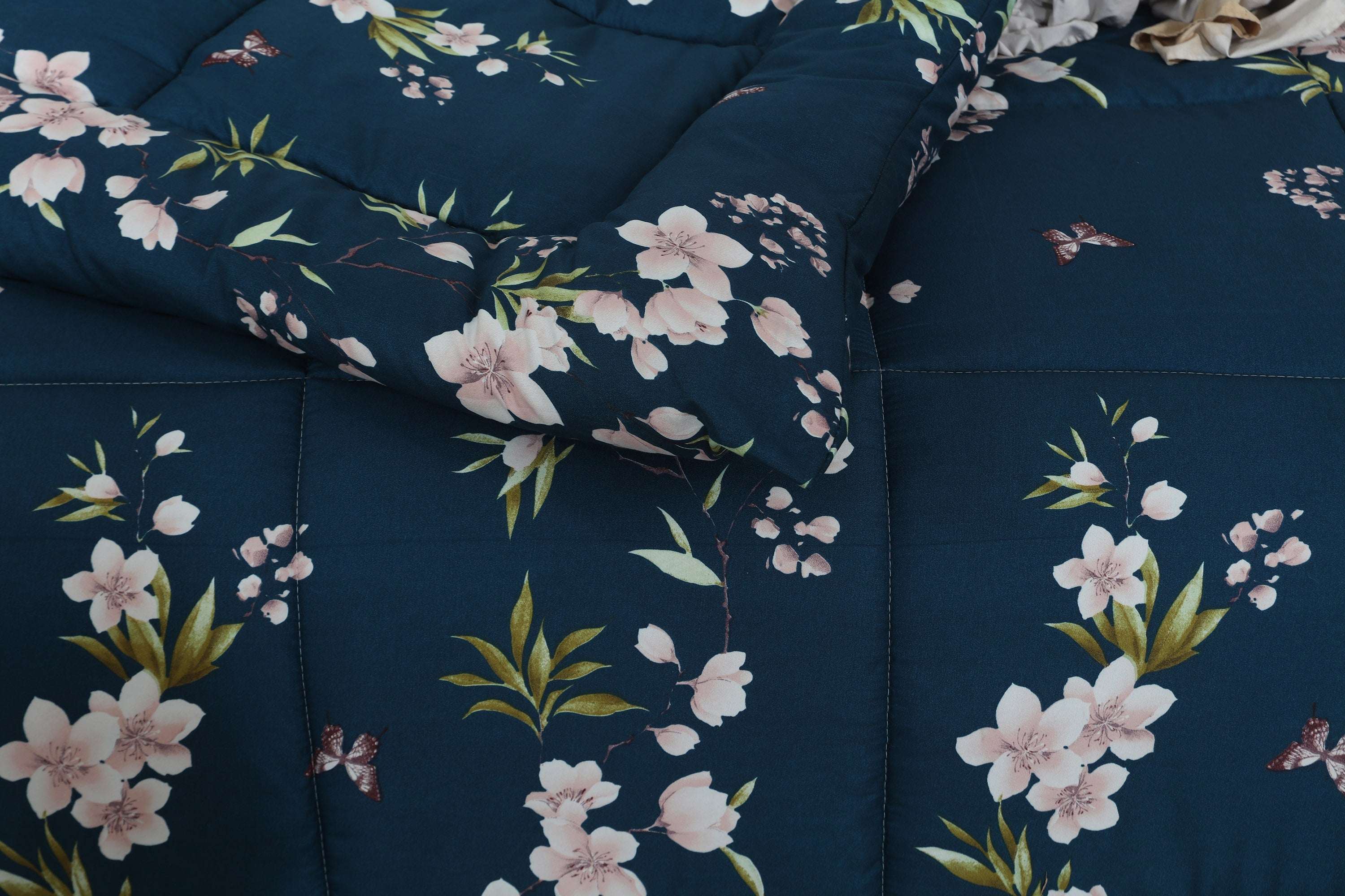 1 PC Double ( Filled Quilt ) NCS  224 - Nishat Creative Store