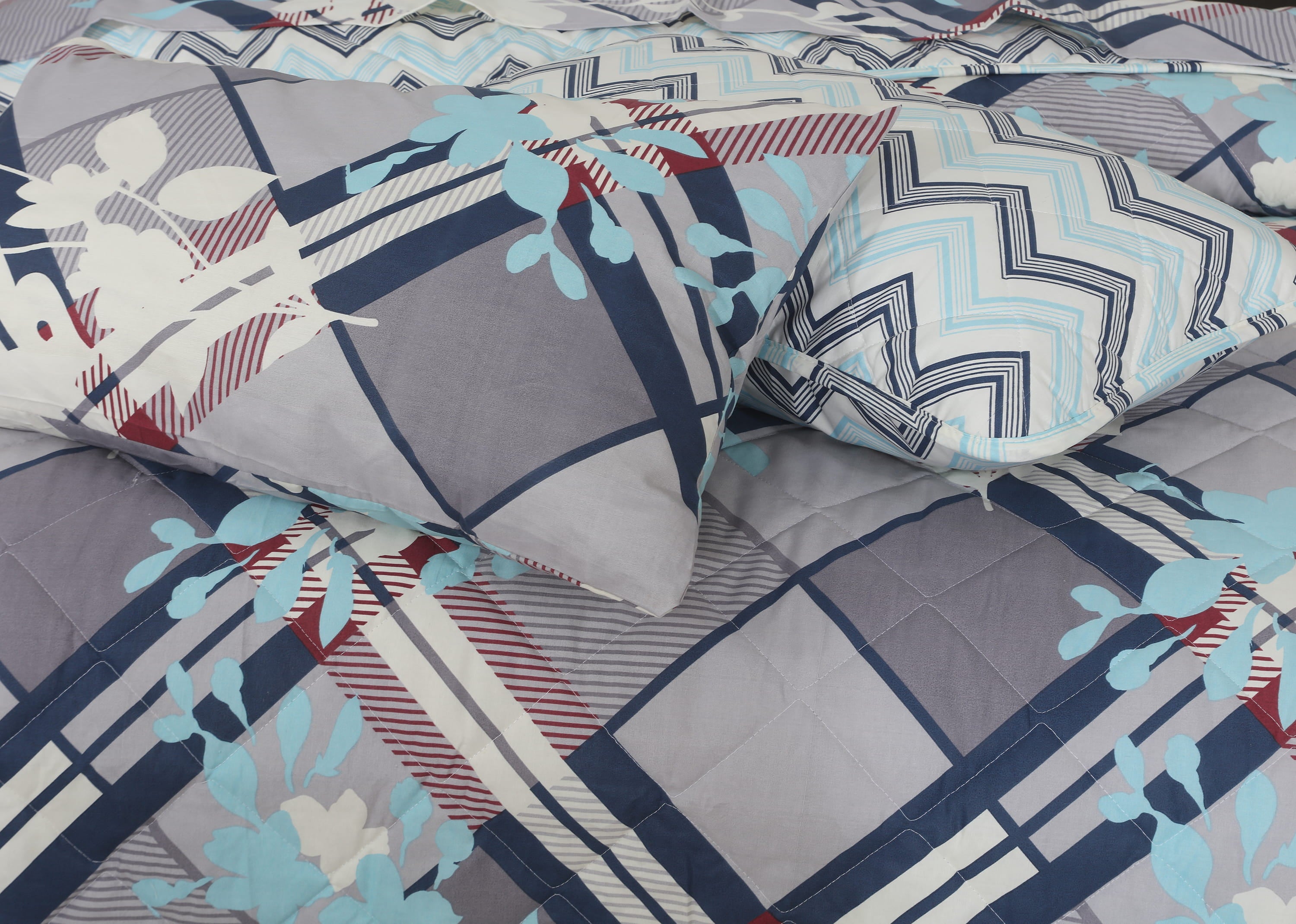 Quilted Comforter Set 6 Pcs Design 1020