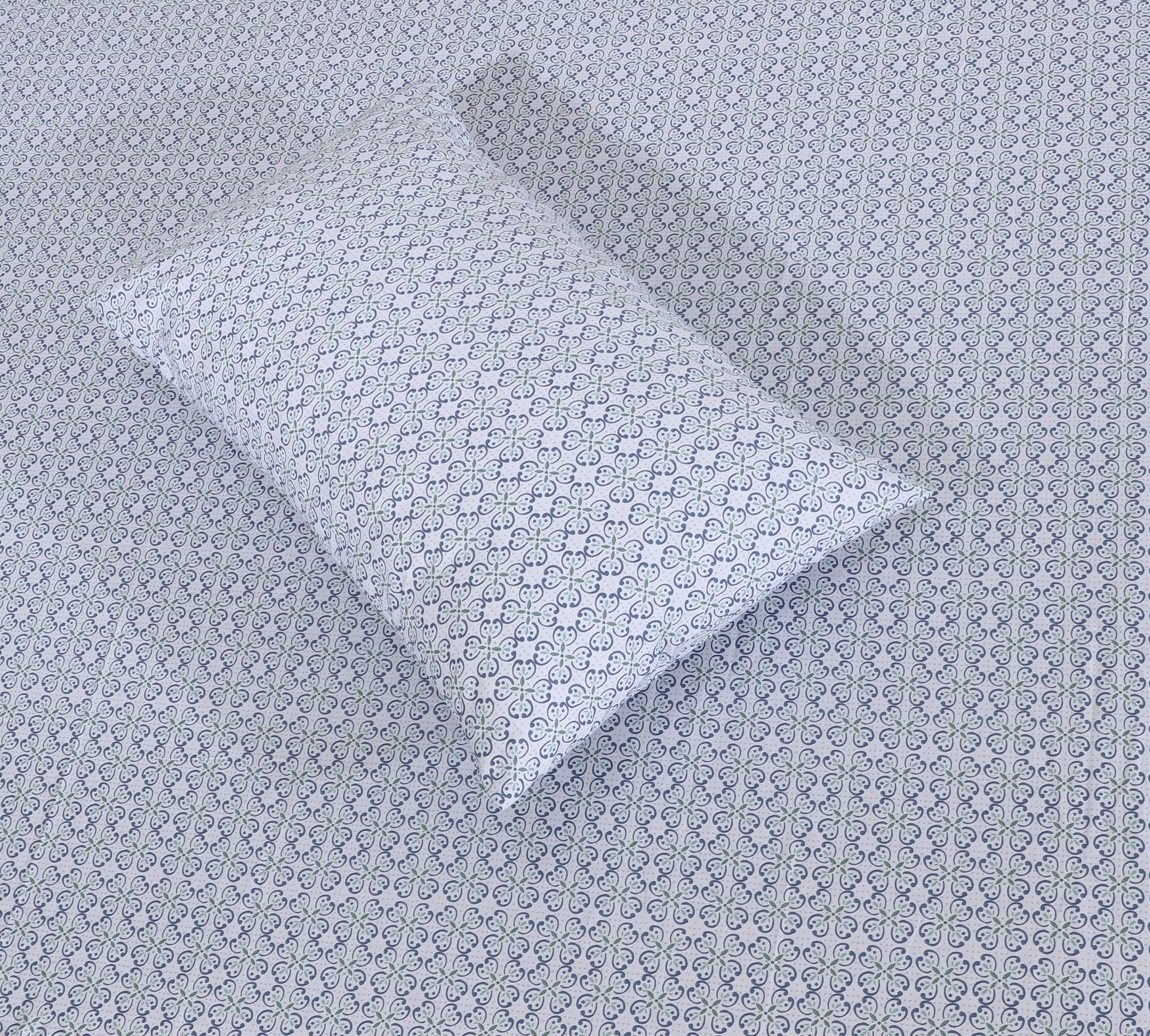 Fitted Double Bed Sheet DS# 405