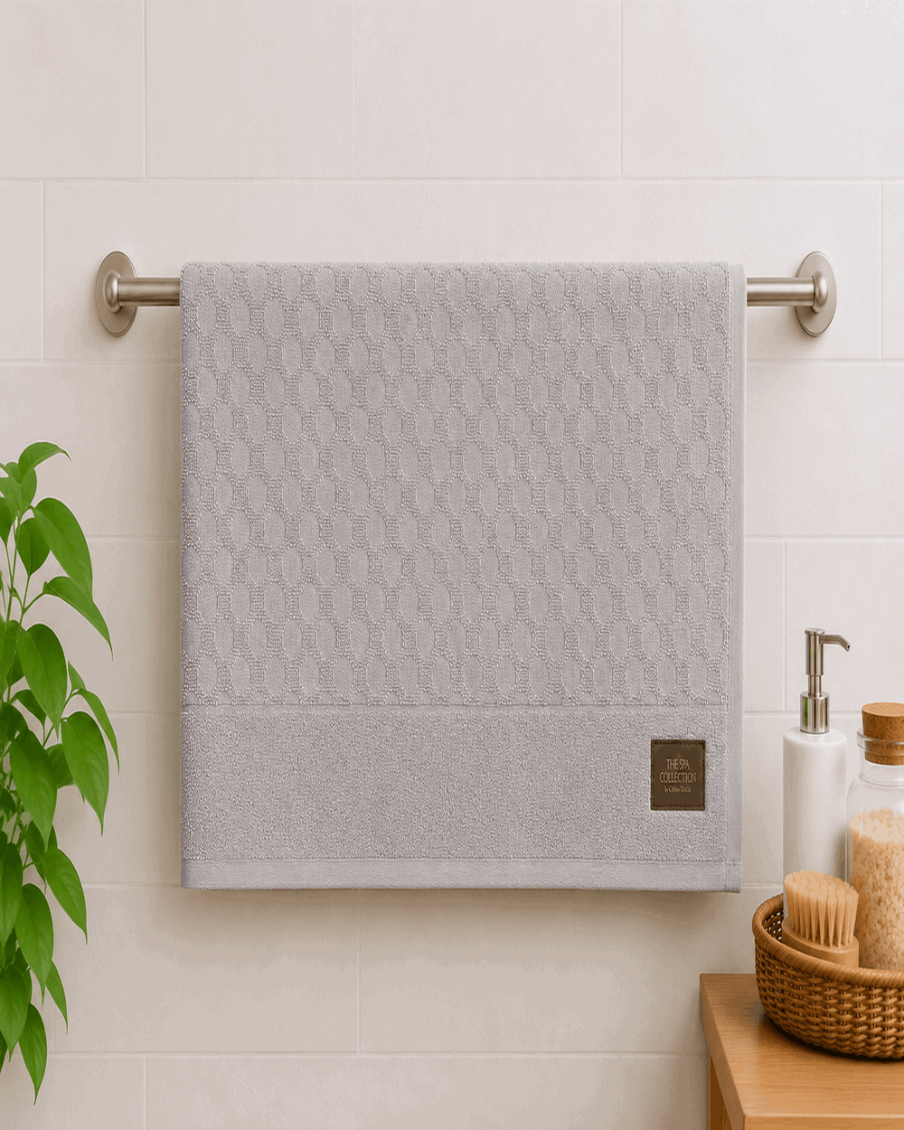 Polka Dots Bath Towel