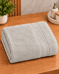 Classic Diamond Border Bath Towel