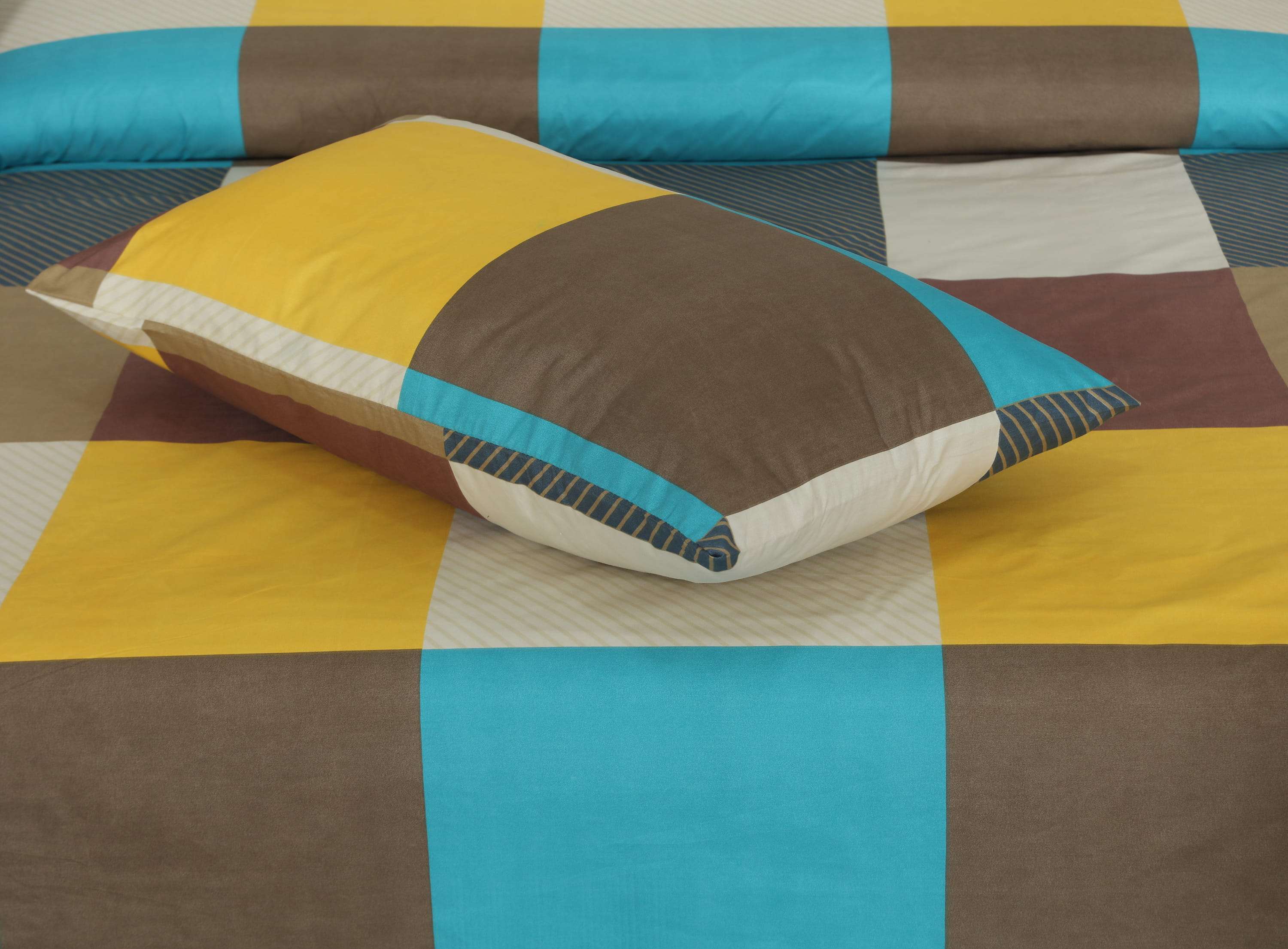 Double Bed Sheet Design NC-M 7202 - Nishat Creative Store