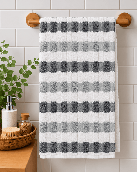 Duual Tone Striped Bath Towel - Nishat Creative Store
