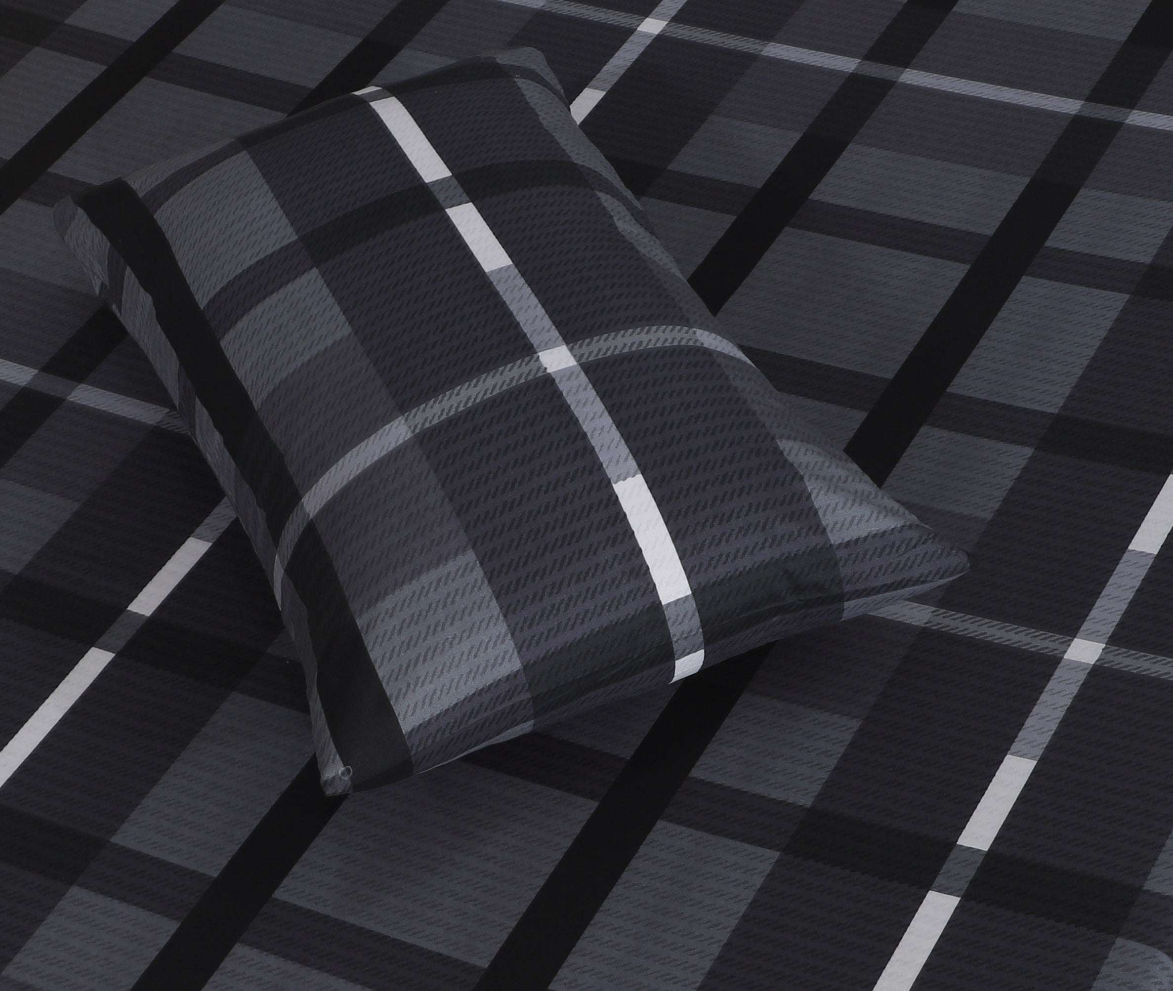 Fitted Double Bed Sheet DS 350 - Nishat Creative Store