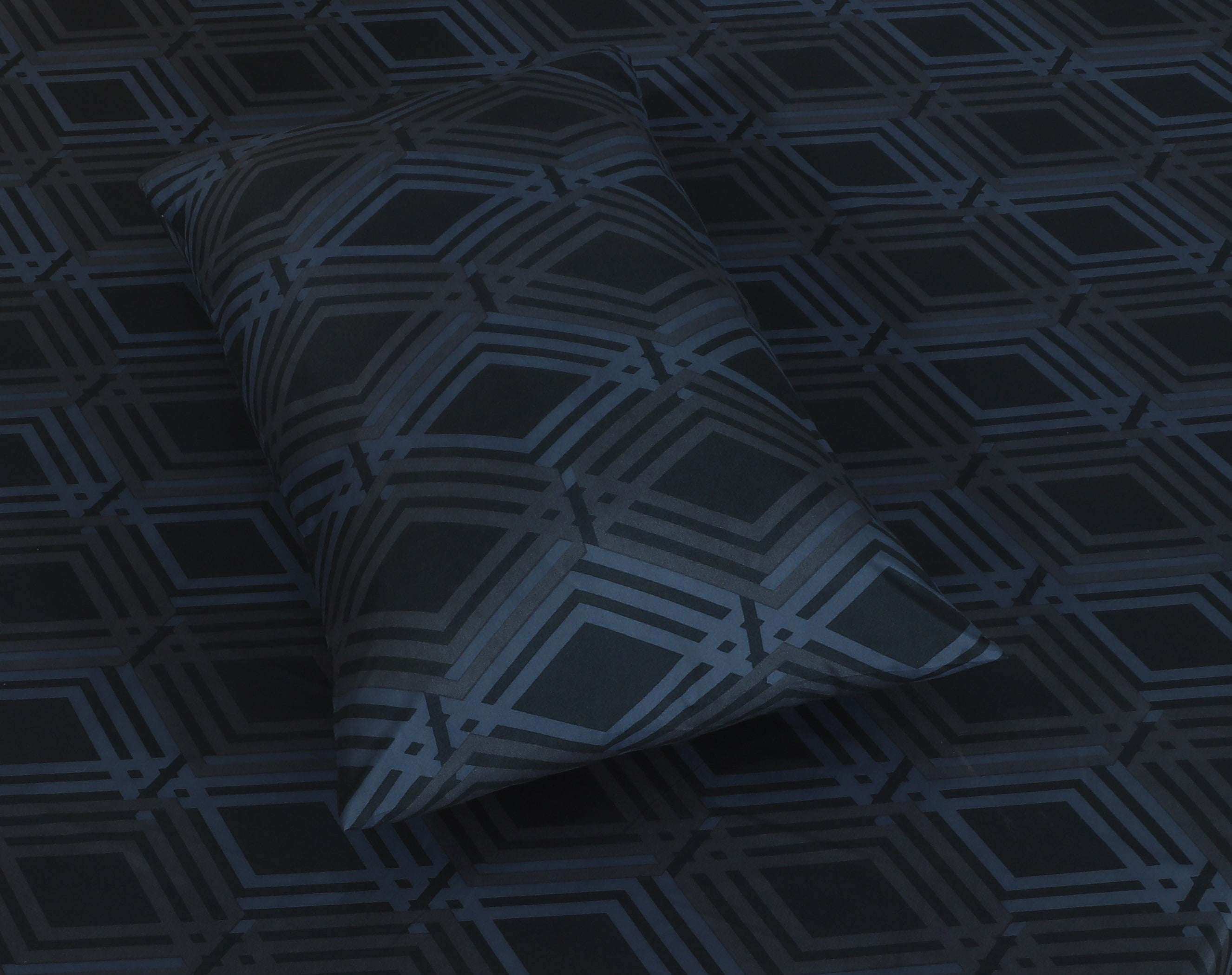 Fitted Double Bed Sheet DS 372 - Nishat Creative Store