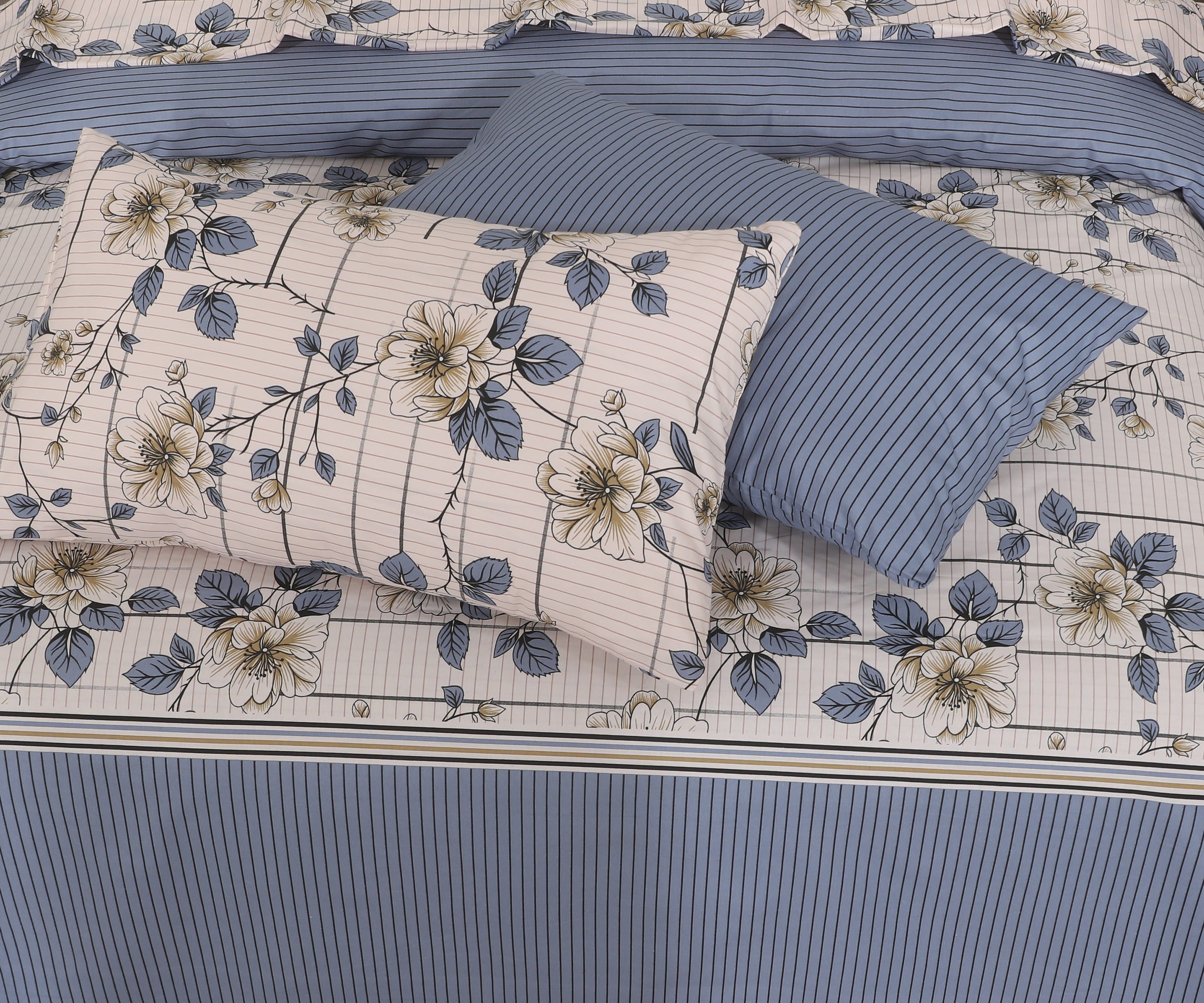 Floral Quilt Cover 6 Pcs Design #246 - Nishat Creative Store
