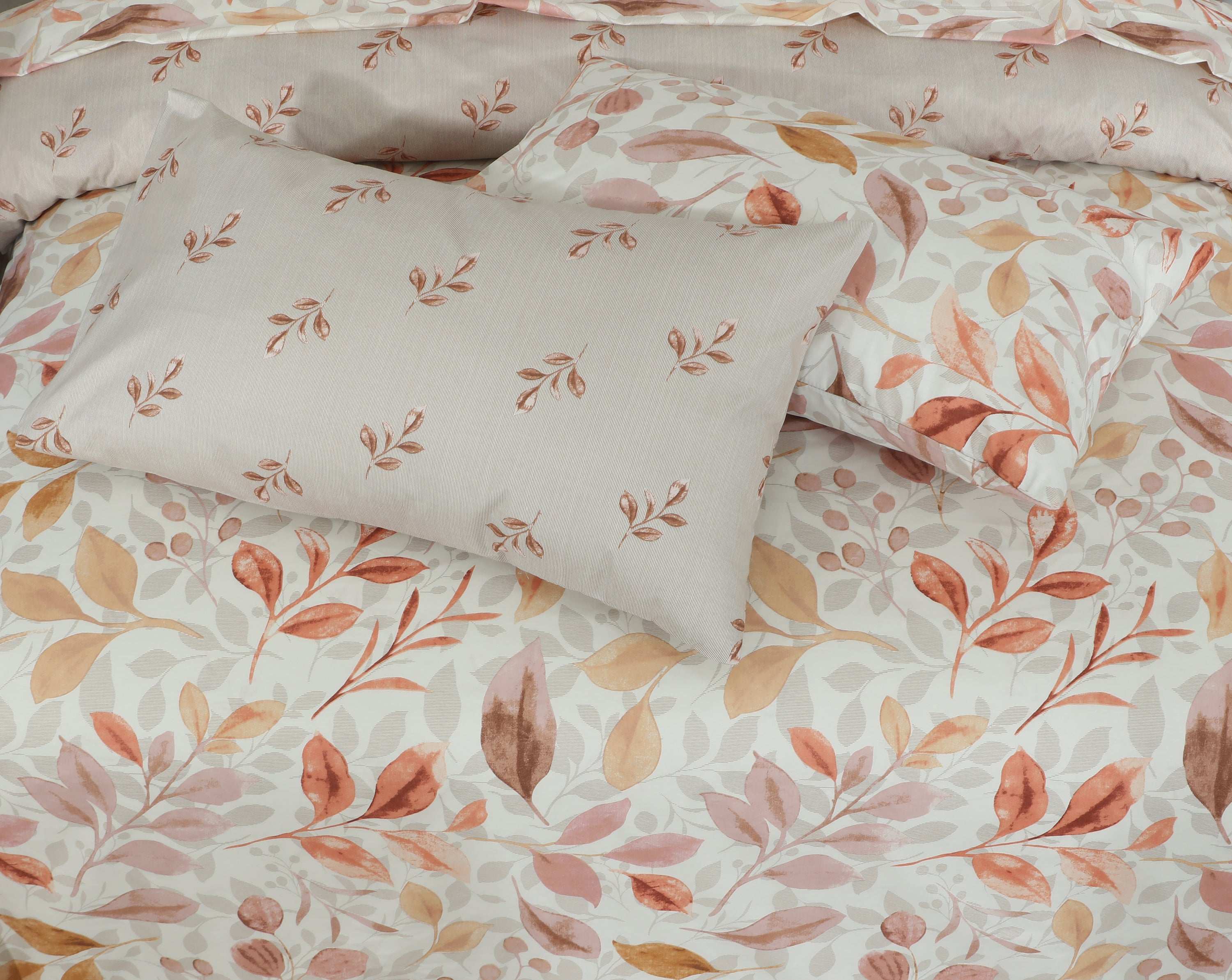 Floral Reversible Cotton Quilt Cover 6 Pcs Design 206 - Nishat Creative Store