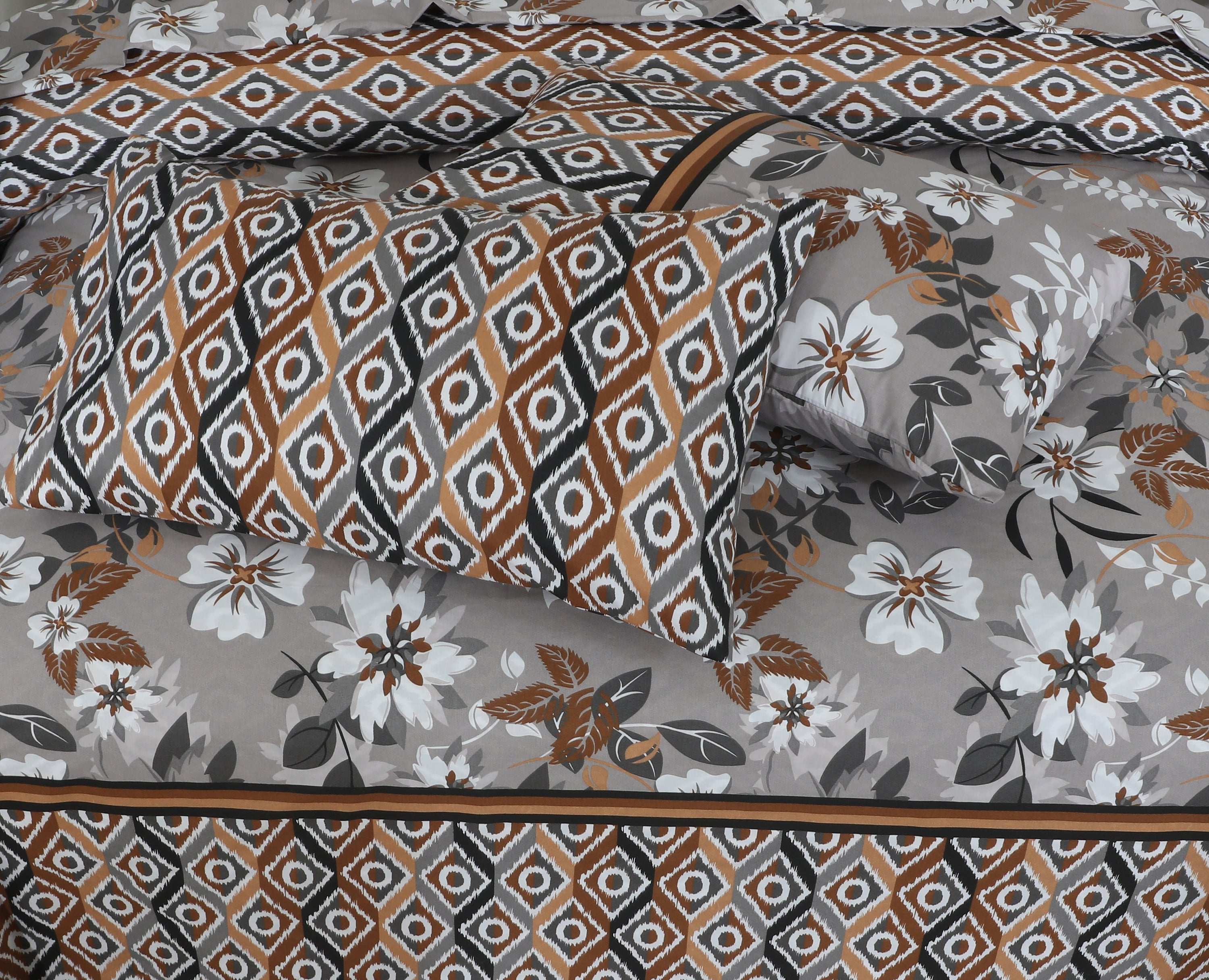 Floral Reversible Cotton Quilt Cover 6 Pcs Design 208 - Nishat Creative Store