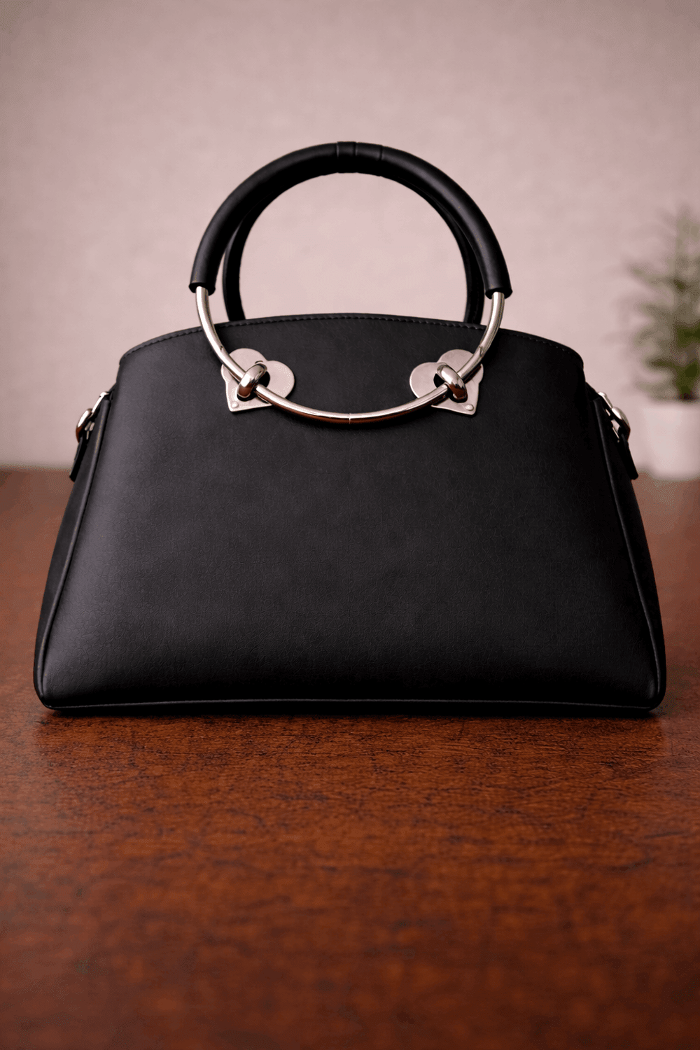 Gloria Heart-Accent Black Top-Handle Handbag - Nishat Creative Store