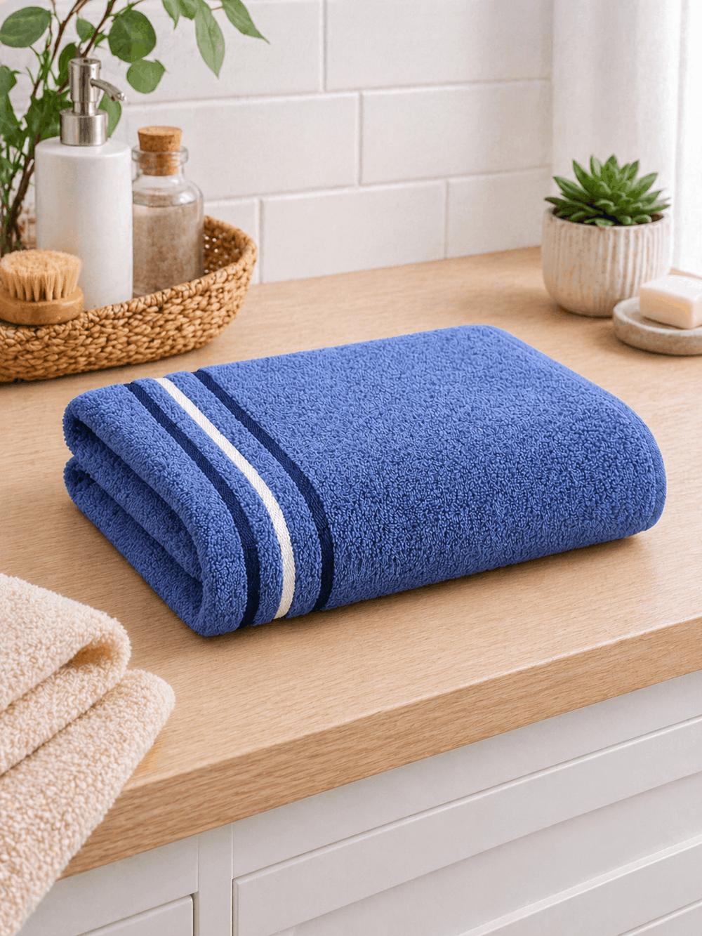Premium Cotton Bath Towel with Stripe Border - Nishat Creative Store