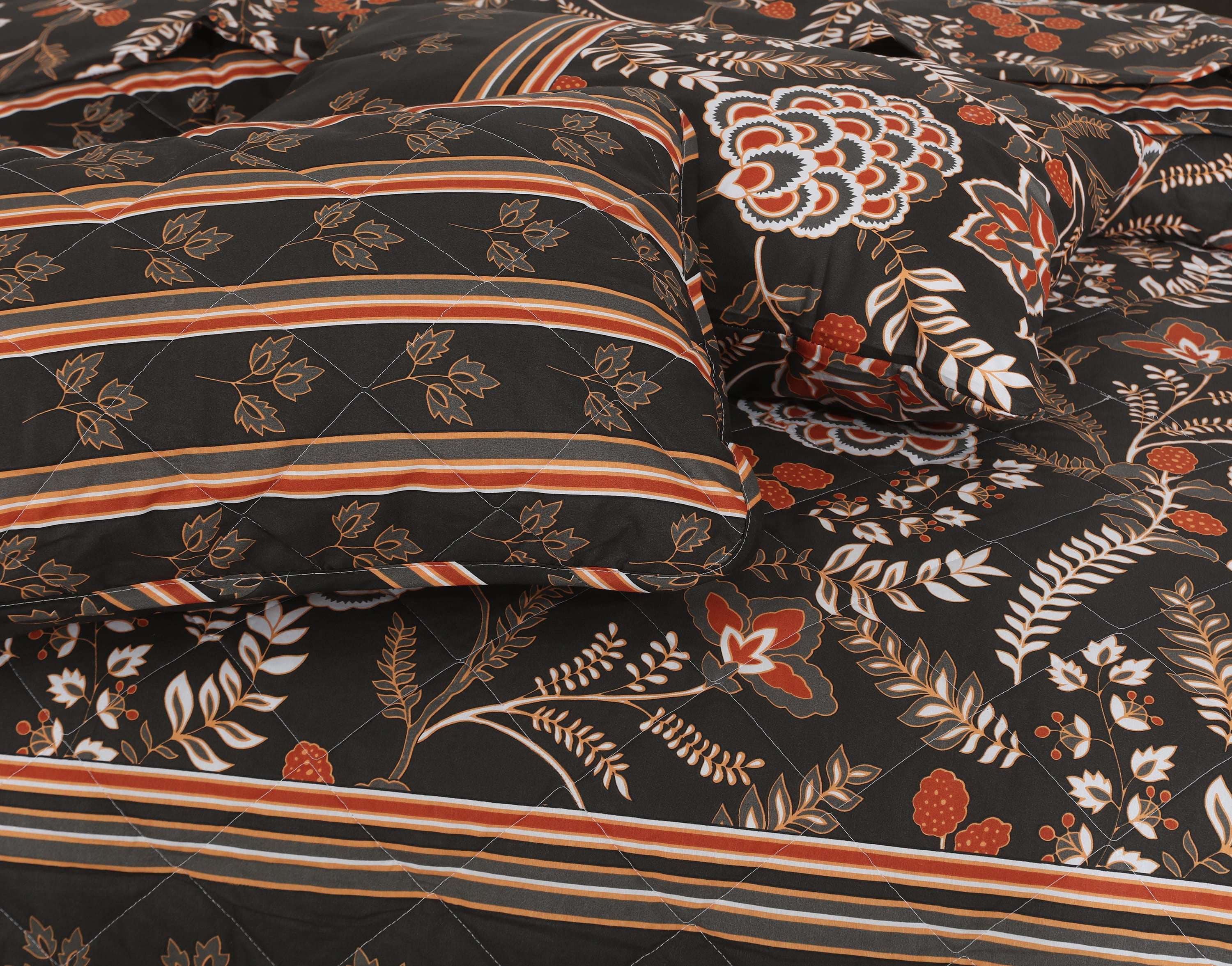 Quilted Comforter Set 6 Pcs Design 1008 - Nishat Creative Store