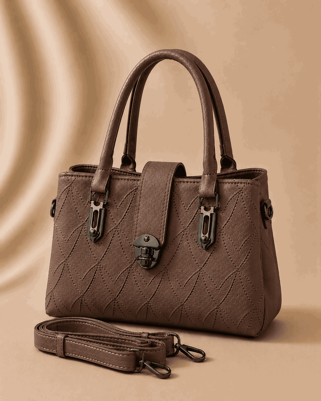 The Crown Quilt Satchel - Nishat Creative Store