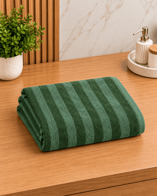 Vertical Striped Bath Towel - Nishat Creative Store